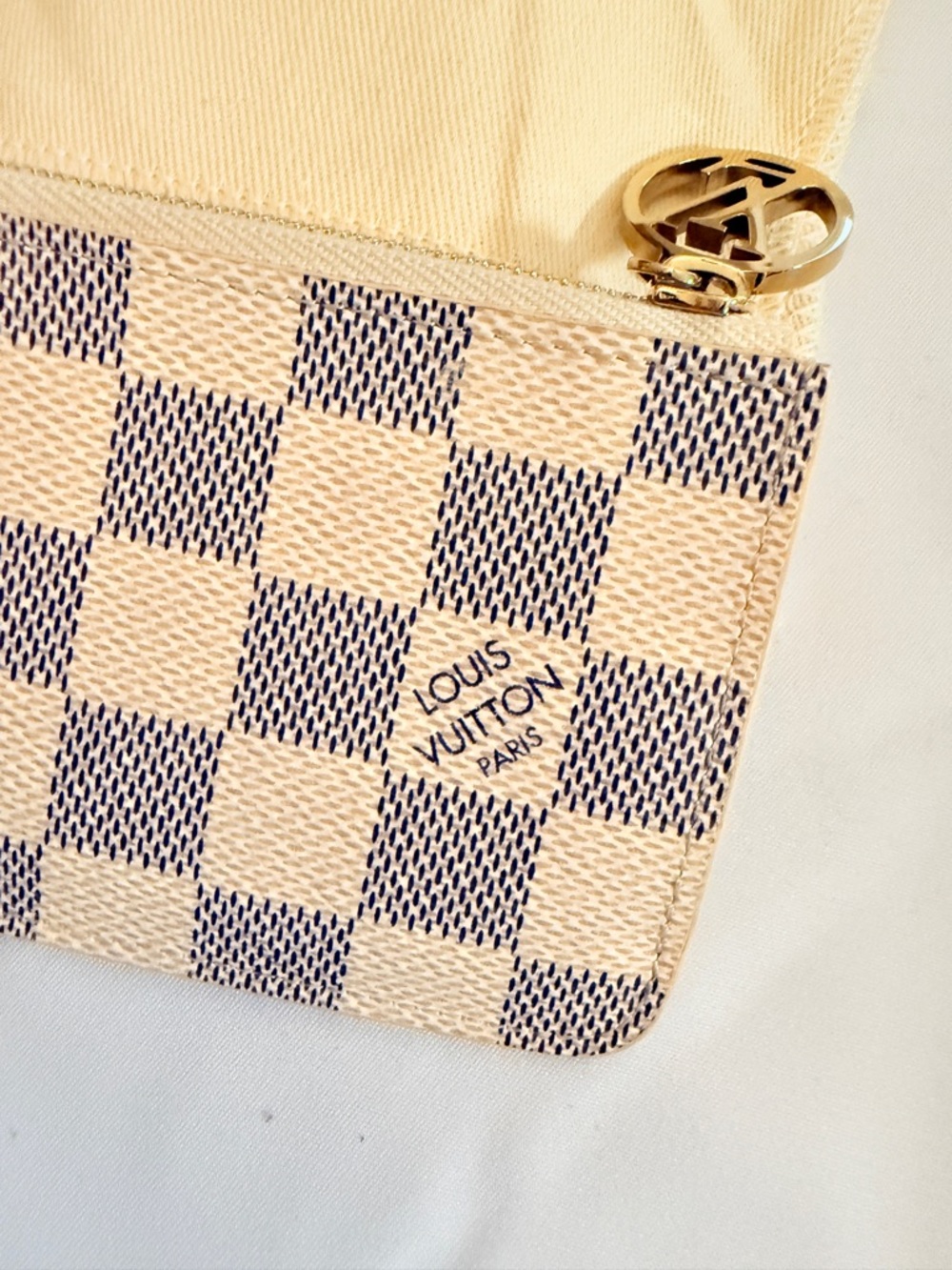 Louis Vuitton Damier Azur Cream and Gray Key Pouch with Gold Charm - Picture 3 of 8